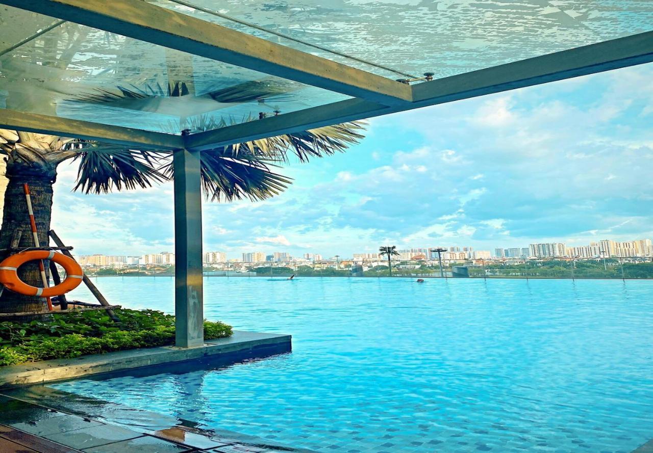 Landmark 81 Unique Condotel * TP. Hồ Chí Minh